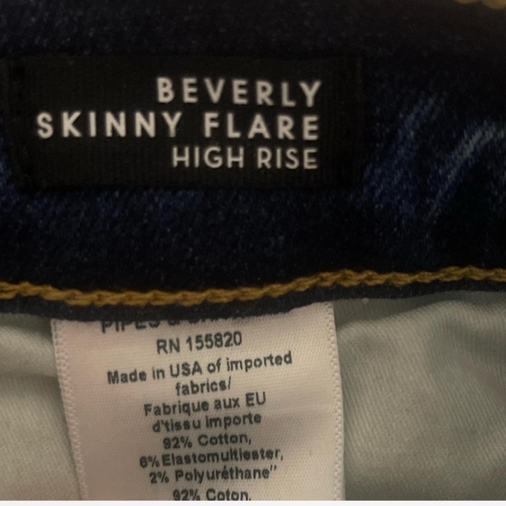 Veronica Beard Women's Blue Flared Jeans (Never Worn) - Picture 6 of 7